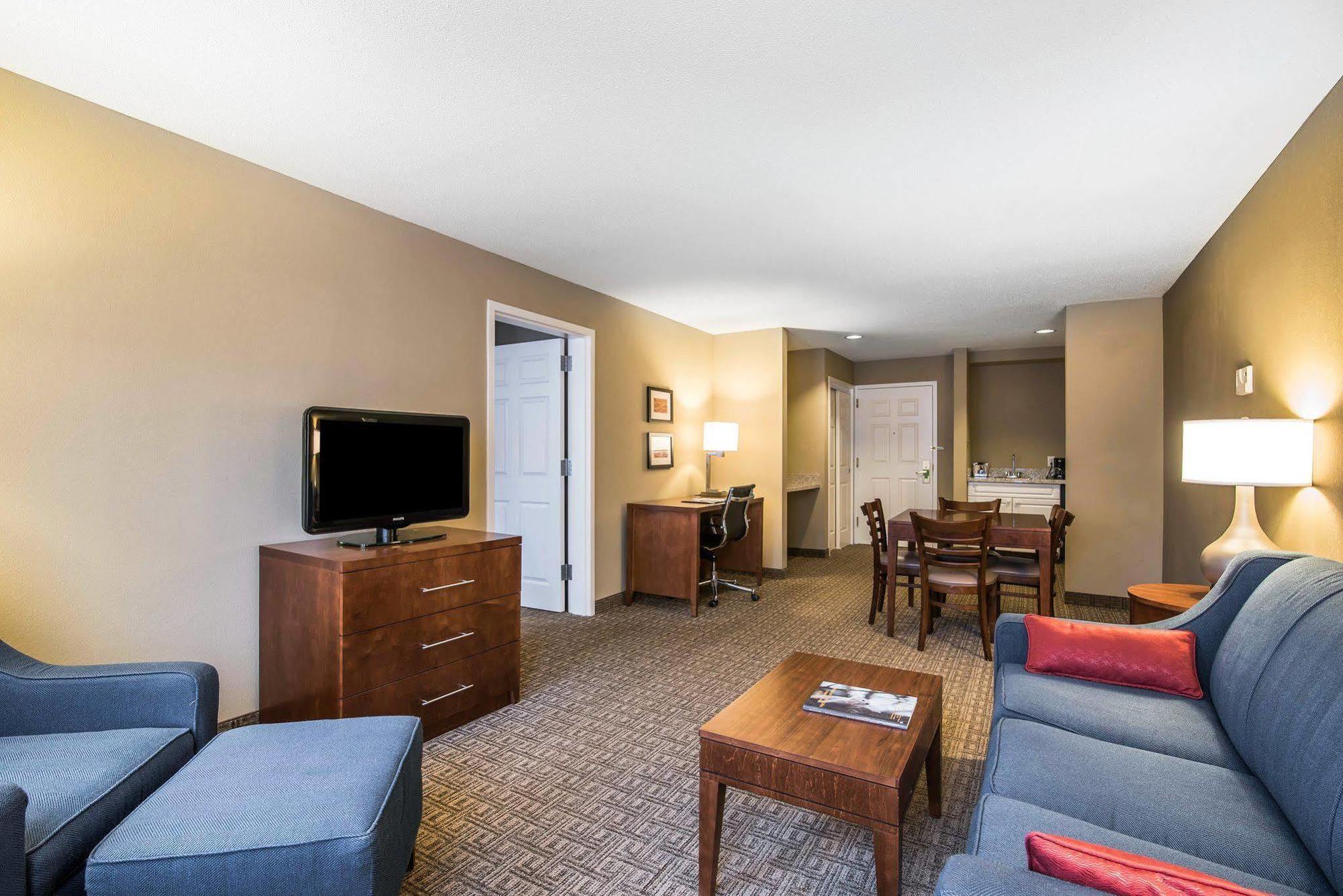 Comfort & Hotel